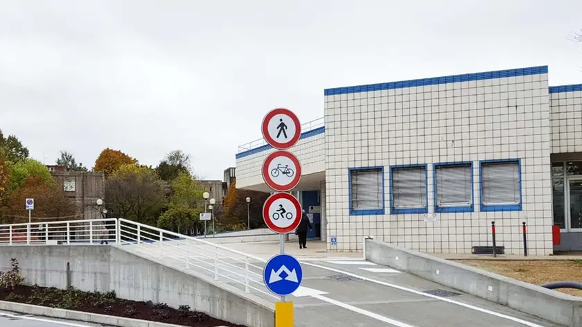 Uno degli ingressi dell’ospedale di Mirano