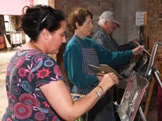 Interpress/M.Tagliapietra Venezia 07.09.2018.- Flash Mob in pescheria di Rialto del pittore Ken Howard e la moglie assieme ad altri colleghi.