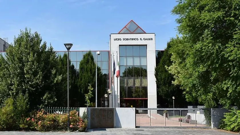 DE POLO - DINO TOMMASELLA - SAN DONA' DI PIAVE - IL LICEO SCIENTIFICO GALILEI