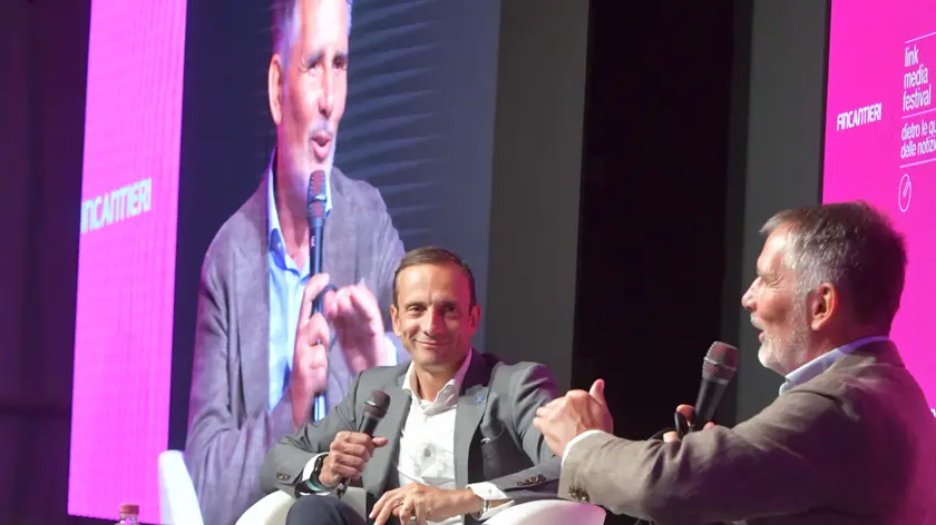 Il dialogo fra Massimiliano Fedriga e Paolo Possamai sul palco di Link. foto Bruni