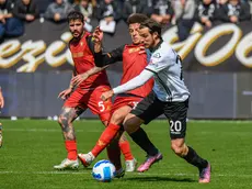 Spezia's Simone Bastoni fights for the ball against Venezia's Ethan Ampadu during the italian soccer Serie A match Spezia Calcio vs Venezia FC at the Alberto Picco stadium in La Spezia, Italy, 02 April 2022 ANSA/FABIO FAGIOLINI