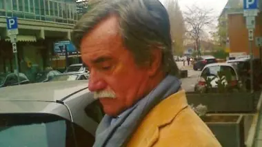 Da sinistra Wilder Milan e la sua ex abitazione in via Bissa