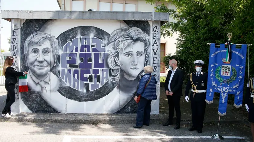 La figlia del Giudice Pavone e la Zia di Cristina Pavesi Campolongo Maggiore - Inaugurazione Murale in memoria del Giudice Pavone e di Cristina Pavesi Mestre, 23/05/2021 Lorenzo Pòrcile