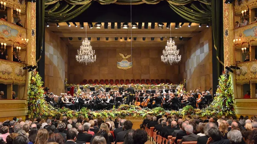 Interpress/M.Tagliapietra Venezia 01.01.2016.- Concerto di Capodanno. Teatro La Fenice. Orchestra e Direttore James Conlon.