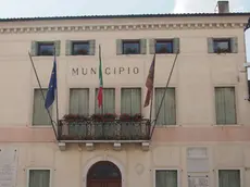 Porcile Lorenzo /Piazza Martiri della libertà, Mirano/Morsego/ vedute della piazza e del muniucipio di Mirano