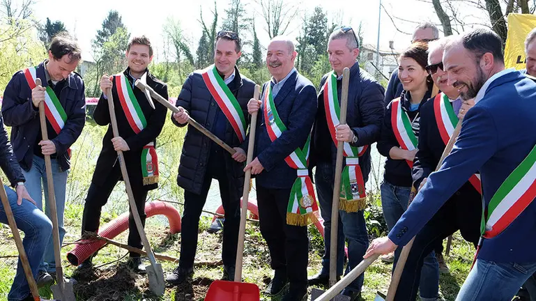 DORO-FOTOPIRAN-VIGONOVO-PROTESTA ELETTRODOTTO