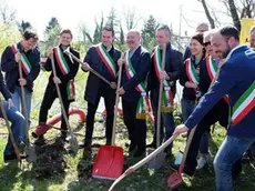 DORO-FOTOPIRAN-VIGONOVO-PROTESTA ELETTRODOTTO