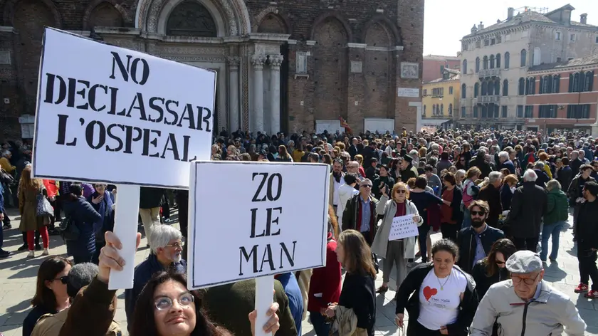 Interpress\M.Tagliapietra venezia 31,03,2019.- Manifestazione contro declassamento Ospedale Civile di Venezia. Campo SS. Giovanni e Paolo.