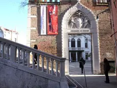 AGOSTINI VENEZIA 27.11.2008.- RESTAURATO IL PORTALE DELL'UNIVERSITA' DI CA' FOSCARI.- INTERPRESS