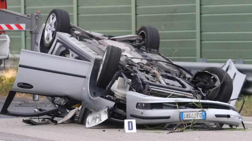 DE WOLANSKI AG.FOTOFILM TREVISO INCIDENTE MORTALE IN TANGENZIALE