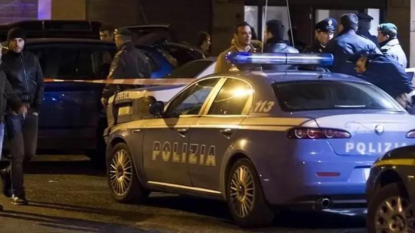 La polizia spera di poter risalire alla banda