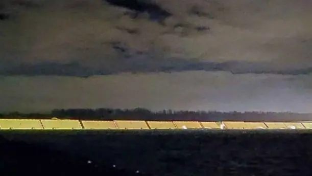 Le paratoie del Mose saranno sollevate e abbassate pià volte durante la notte