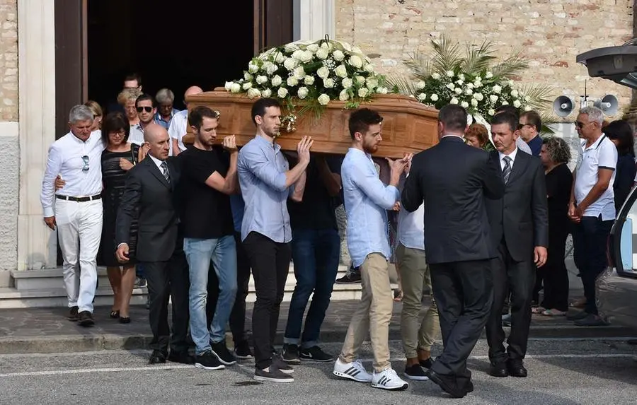 Il funerale di Marco Gottardi