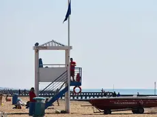 DE POLO - DINO TOMMASELLA - JESOLO - VEDUTE SPIAGGIA - PRENOTAZIONE SDRAI - SINDACO ZOGGIA - POSTO SOCCORSO E ALTANE BAGNINI