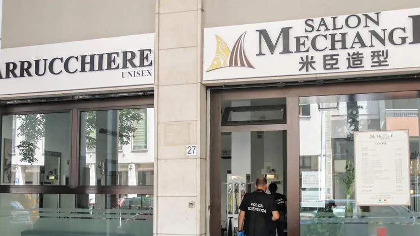 Foto Agenzia Candussi/ Bon/ Mestre, Corso del Popolo 27/ Accoltellamento nella parruccheria "Salon Mechange"