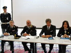 Agenzia Candussi, giornalista Mion. Conferenza stampa Polizia di Frontiera presso Aeroporto Marco Polo