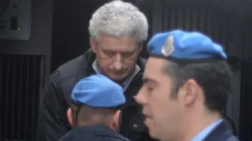 Interpress/M.Tagliapietra Venezia 11.04.2013.- Arrivo dell'omicida Renzo Dekleva Tribunale di Venezia, Piazzale Roma Cittadella della Giustizia.