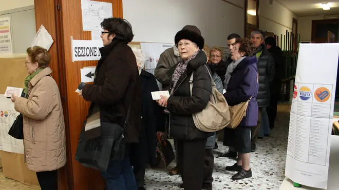 Seggio Elettorale Scuola Tintoretto in via Monte Berico, Carpenedo.