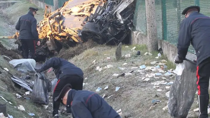 DE WOLANSKI SILEA INCIDENTE MORTALE RAPINATORI