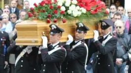 L’arrivo della salma in Duomo