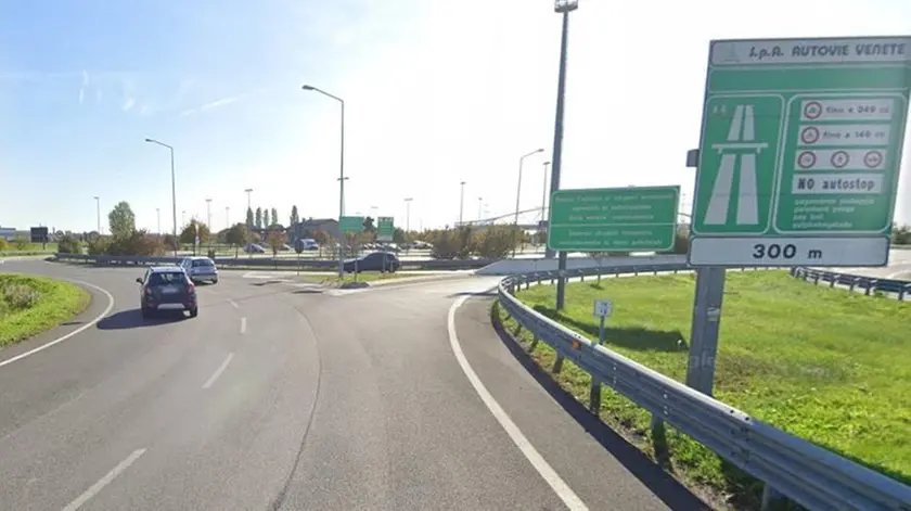 La rotatoria del casello A4 di Meolo che sarà collegata con la zona industriale tramite by-pass