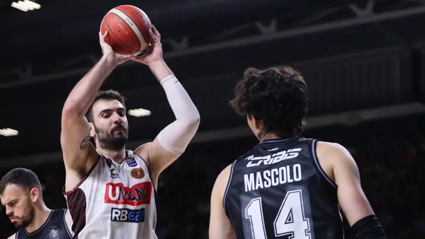Amedeo Tessitori al tiro (foto Editoriale Report)