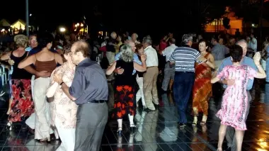 La serata di ballo liscio «regina» di ogni sagra