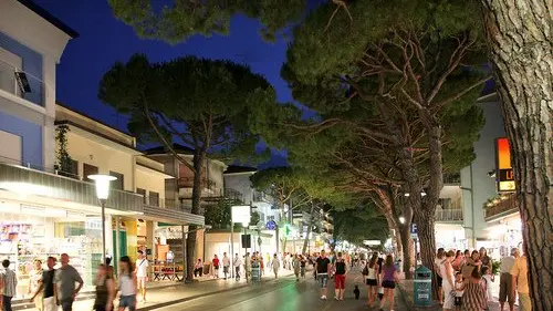 VIa Bafile a Jesolo: primi interventi e 4,5 milioni già stanziati per il restyling
