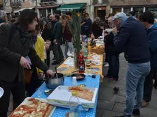 Interpress/Gf.Tagliapietra. 19.03.2017.- Pranzo in campo S.Margherita.