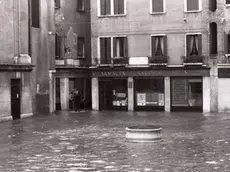 Gianfranco Tagliapietra interpress.18.10.2016-ACQUARANDA 6 NOVEMBRE 1966.CAMPO SAN CASSIANO