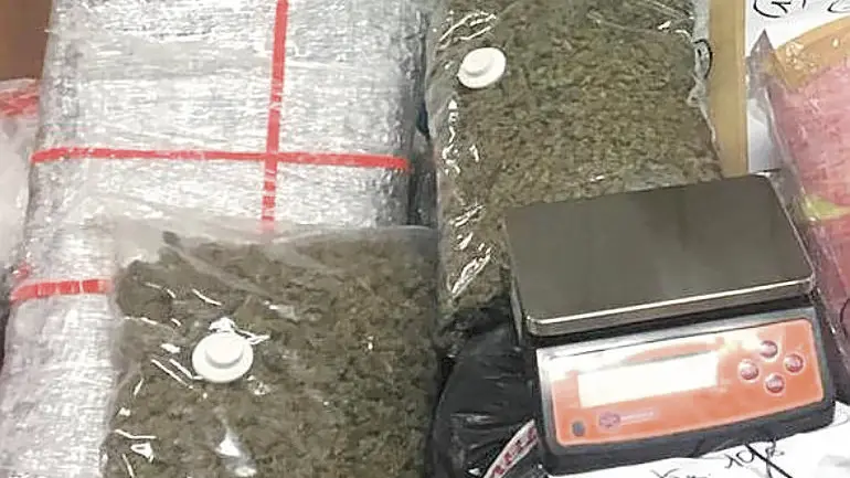 La droga trovata nei loculi