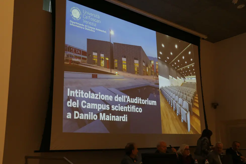 Foto Agenzia Candussi/ Chiarin/ Mestre, campus Ca Foscari via Torino/ Intitolazione dell'Auditorium del campus scientifico a Danilo Mainardi