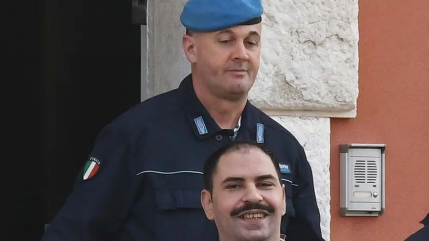 Interpress/M.Tagliapietra Venezia 25.03.2019.- Udienza femminicidio Maila. Nella foto l'assassino Natalino Boscolo Zemello all'uscita del carcere di Santa Maria Maggiore per raggiungere il Tribunale.