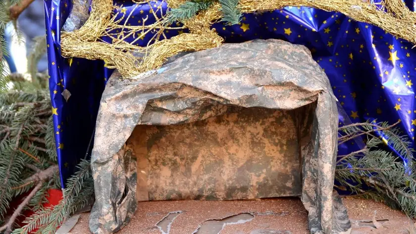 Interpress/M.Tagliapietra Venezia 07.01.2017.- Rubate le statuette del Presepio sotto l'albero di Natale in piazzetta dei leoncini a San Marco.