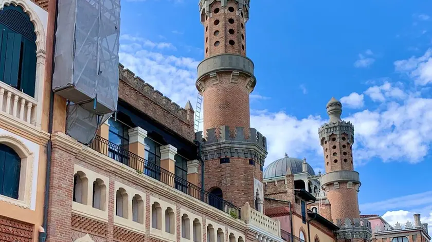 L’hotel Excelsior al Lido ospita lo spazio della Regione Veneto