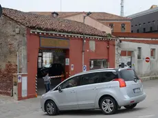 Il garage Venezia a piazzale Roma: domenica 31 maggio si chiude