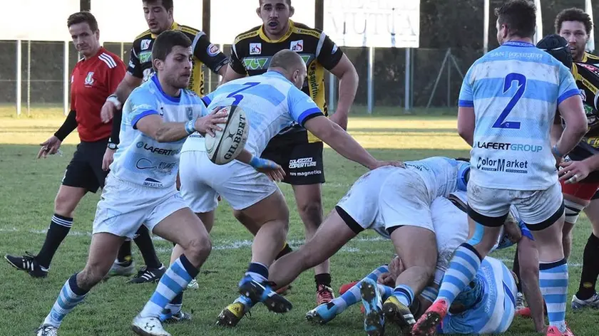 VATRELLA - DINO TOMMASELLA - SAN DONA' DI P.- RUGBY S. DONA' VS. CALVISANO - PATELLI (S. DONA') RECUPERA PALLA