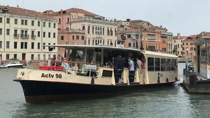 Per muoversi in vaporetto ci vorrà sempre più dimestichezza con la tecnologia