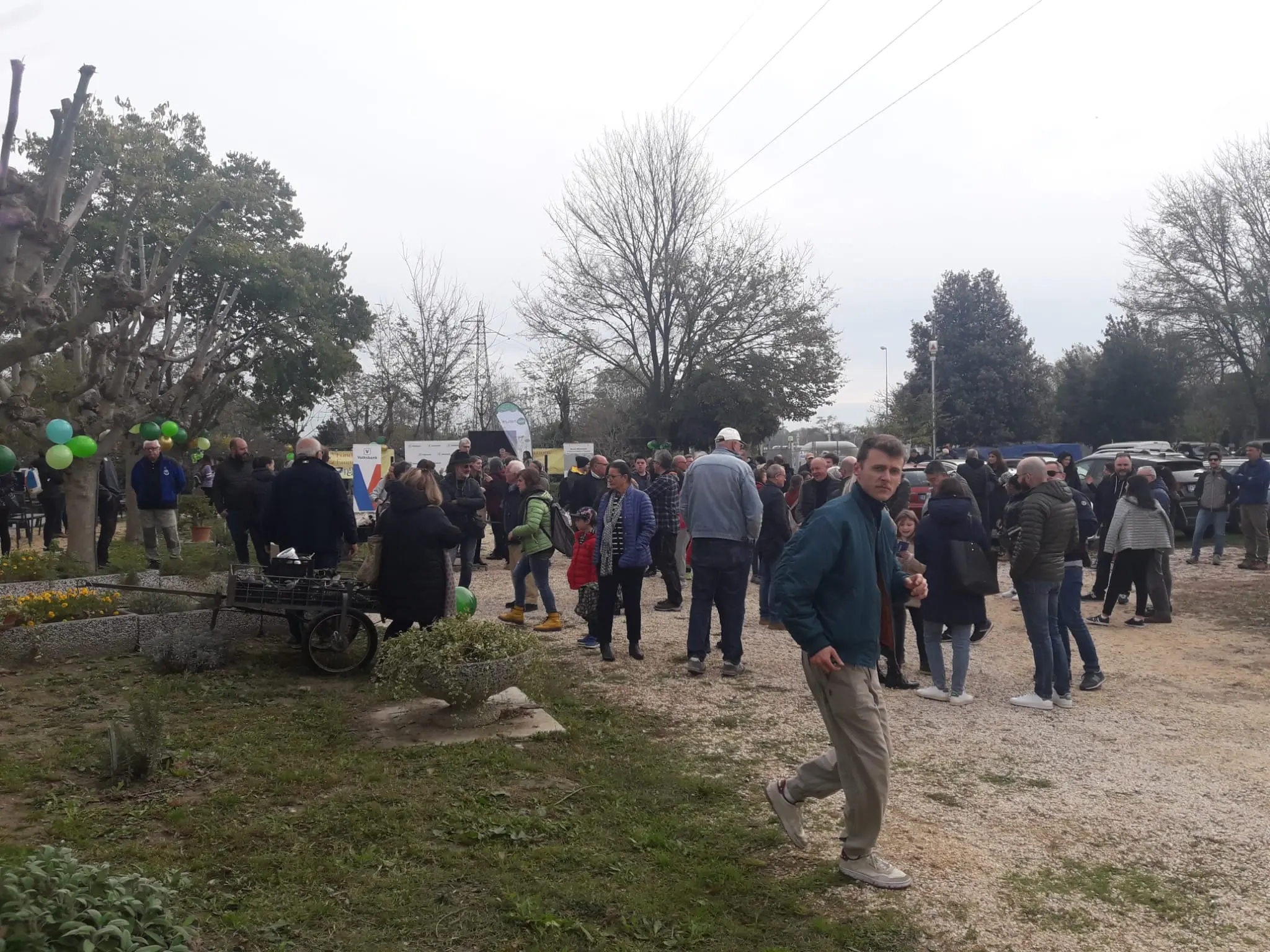 I partecipanti alla cerimonia di inaugurazione