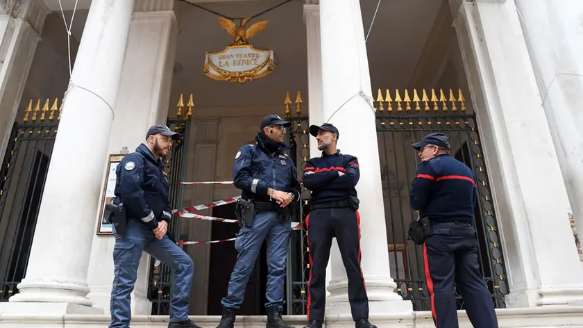 Interpress/M.Tagliapietra Venezia 01.10.2018.- Principio d'incendio al Teatro La Fenice.