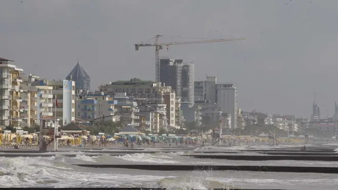 LAZZARINI JESOLO: GUARDIA FORESTALE LIBERA TARTARUGHE