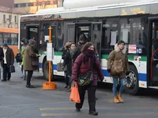 Interpress/M.Tagliapietra Venezia 09.01.2017.- Volantinaggio contro la riorganizzazione dei servizi actv. Piazzale Roma. Pendolari.