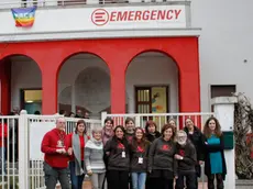 Apertura al pubblico del Poliambulatorio di Emergency in via Varé, Marghera. Nella foto: il gruppo di operatori del centro.