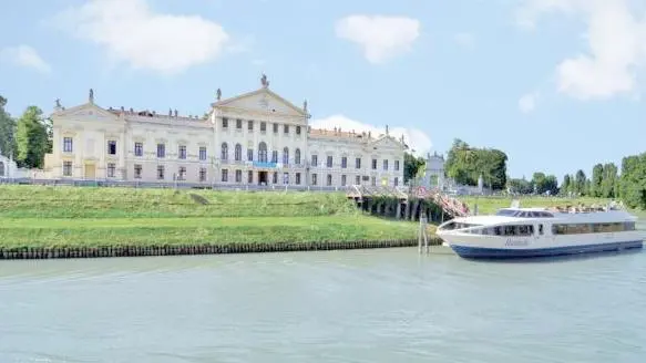 Villa Pisani a Stra, gioiello architettonico affacciato sul Naviglio
