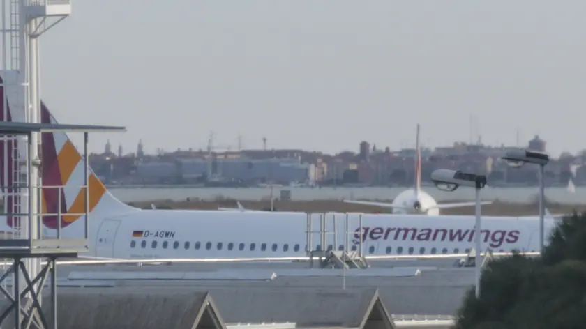 Aereo Germanwings atterrato in emergenza all'aeroporto Marco Polo di Venezia