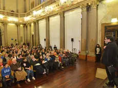 Interpress/M.Tagliapietra Venezia 13.02.2016.- Concerto Conservatorio Benedetto Marcello. Il Direttore d'orchestra Maurizio Dini Ciacci espone i problemi prima dello stesso.