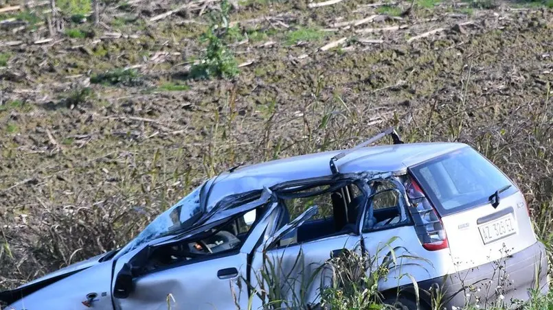 BASCHIERI - DINO TOMMASELLA - SAN DONA' DI PIAVE - L'INCIDENTE IN LOCALITA' PALAZZETTO