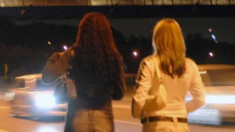 MESTRE 27/09/2006 rotonda San Giuliano Operazione Carabinieri sulla prostituzione (c) Bertolin M. richiesto da MION - MESTRE 27/09/2006 Operazione Carabinieri sulla prostituzione
