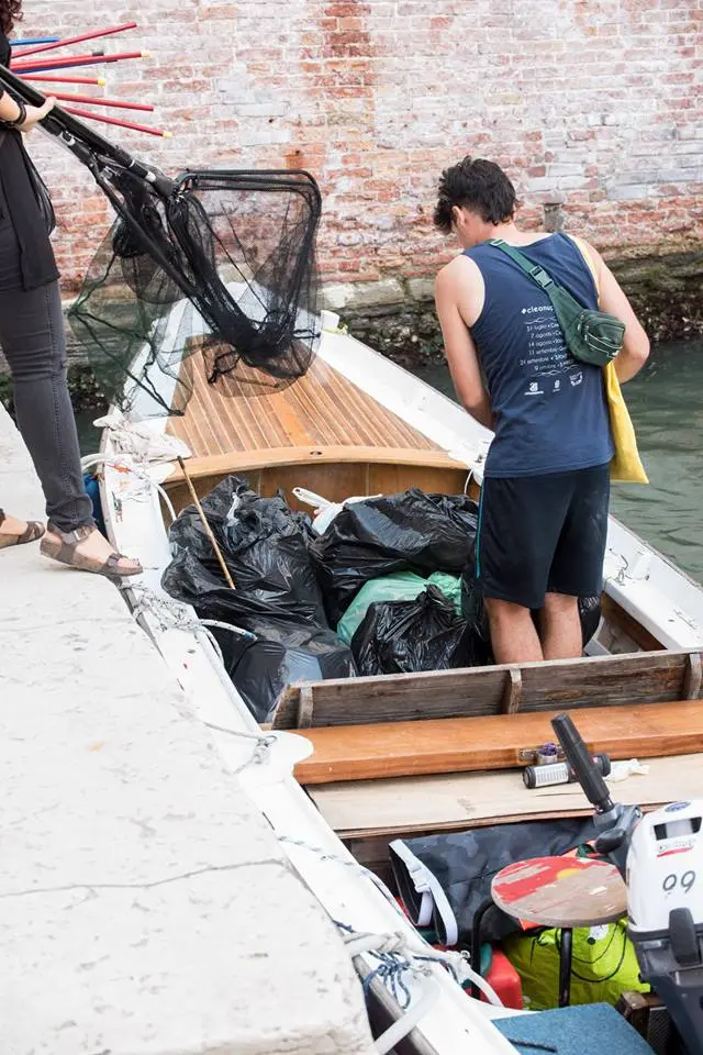 Foto dalla pagina Facebook di Legambiente Venezia