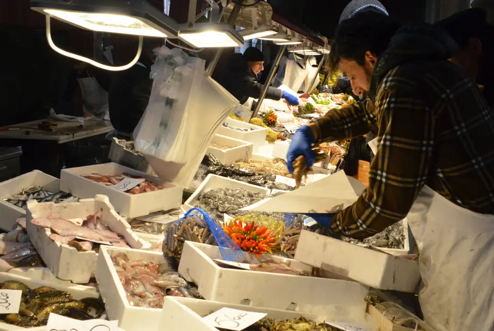 Interpress/Mazzega Venezia, 03.12.2016.- Mercato del pesce di Rialto,
